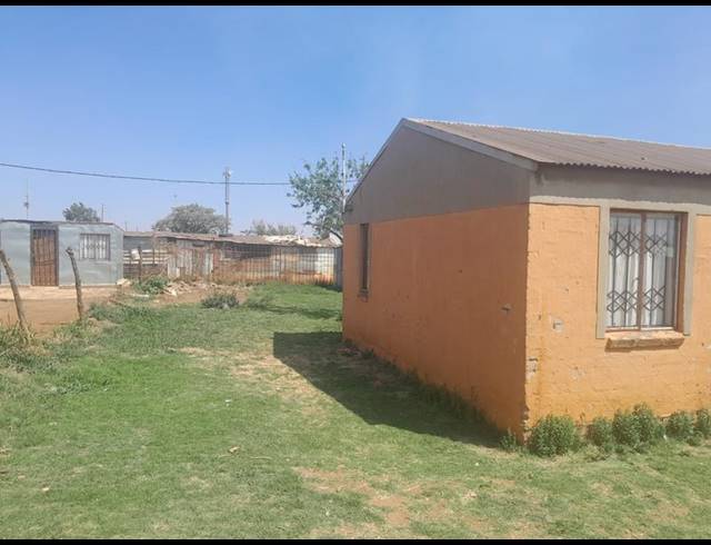 1 BEDROOM HOUSE FOR SALE IN GREENFIELD